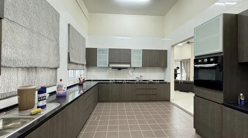 Bungalow House for Sale in Anjung Melati (Gombak) - Aimi Mahirah - PropertyGuru.com.my