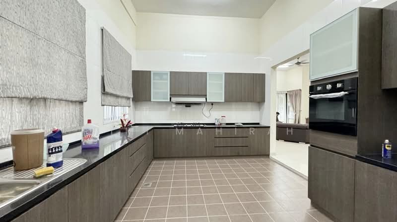 Bungalow House for Sale in Anjung Melati (Gombak) - Aimi Mahirah - PropertyGuru.com.my