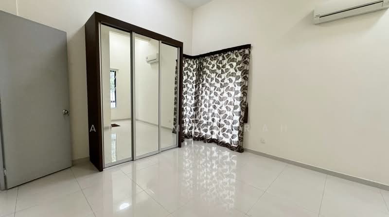 Bungalow House for Sale in Anjung Melati (Gombak) - Aimi Mahirah - PropertyGuru.com.my