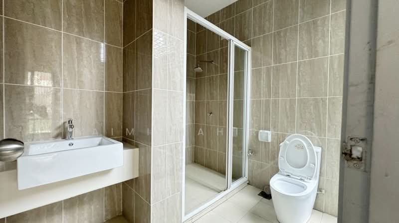 Bungalow House for Sale in Anjung Melati (Gombak) - Aimi Mahirah - PropertyGuru.com.my