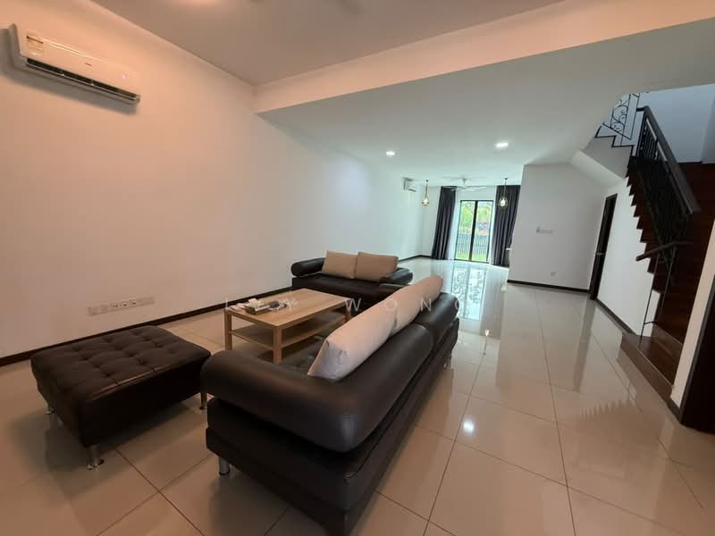 Rumah Teres 2-Tingkat untuk Disewa di Cyberjaya (Selangor) - Ivy Wong - Living Room - PropertyGuru.com.my