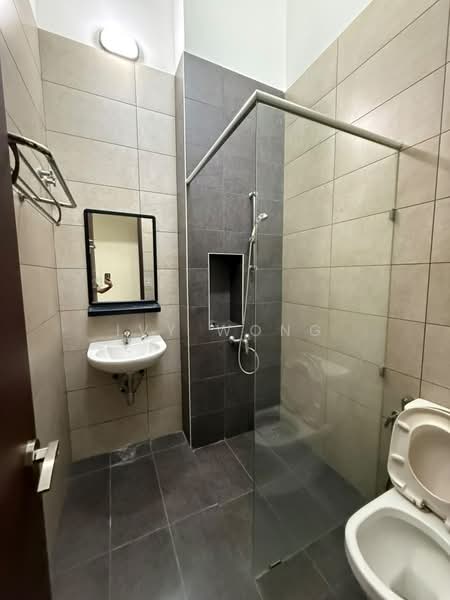 Rumah Teres 2-Tingkat untuk Disewa di Cyberjaya (Selangor) - Ivy Wong - Bathroom - PropertyGuru.com.my