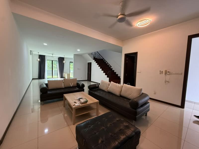 Rumah Teres 2-Tingkat untuk Disewa di Cyberjaya (Selangor) - Ivy Wong - Living Room - PropertyGuru.com.my