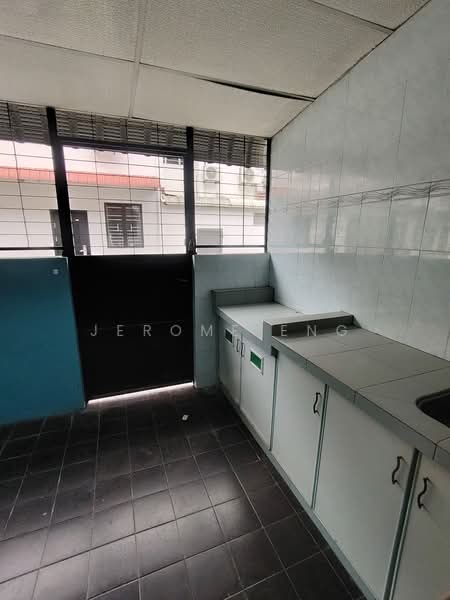 2-storey Terraced House for Rent in Kampung Sungai Nibong (Bayan Lepas) - Jerome Eng - Kitchen - PropertyGuru.com.my