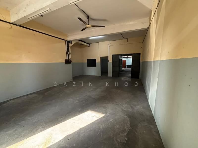 Shop for Rent in Taman Tasek (Ipoh) - Qazin Khoo - Interior - PropertyGuru.com.my