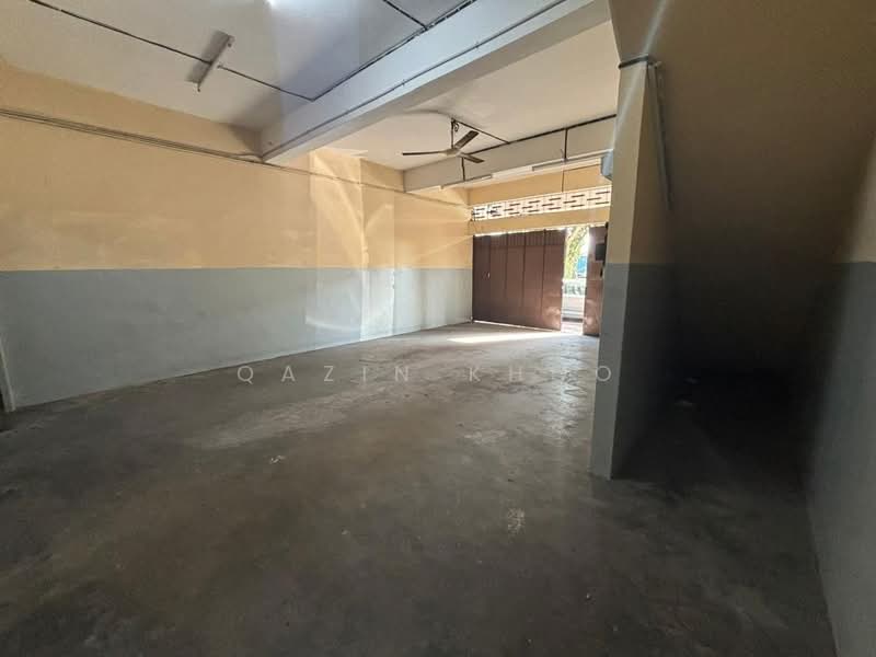 Shop for Rent in Taman Tasek (Ipoh) - Qazin Khoo - Interior - PropertyGuru.com.my