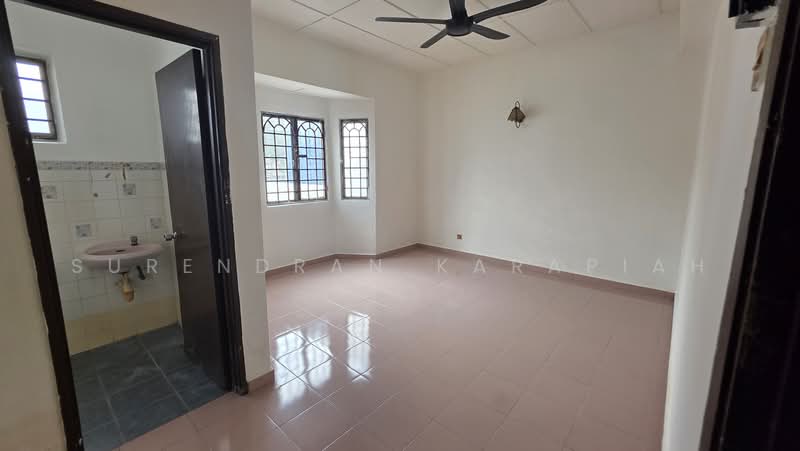 Rumah Teres 2-Tingkat untuk Dijual di Taman Sri Andalas (Klang) - Surendran Karapiah - Interior - PropertyGuru.com.my