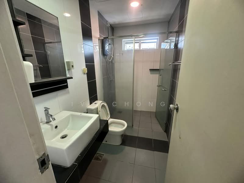 Condominium for Rent at The Wharf Residence - Ivy Chong - Bathroom - PropertyGuru.com.my