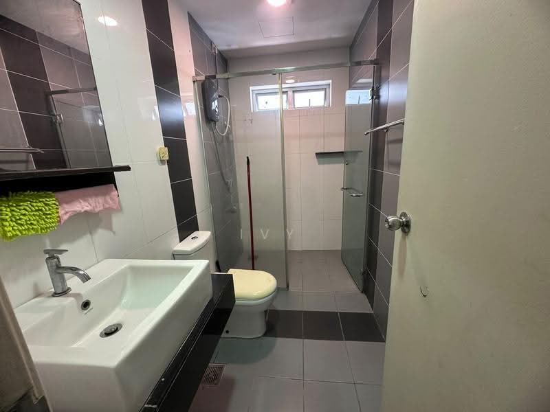Condominium for Rent at The Wharf Residence - Ivy Chong - Bathroom - PropertyGuru.com.my