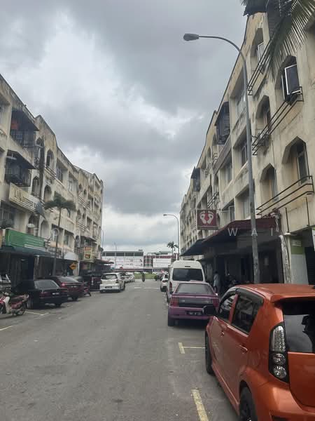 Shop for Sale in Taman Putra Kajang (Kajang) - Foon Kong Wai - Exterior - PropertyGuru.com.my
