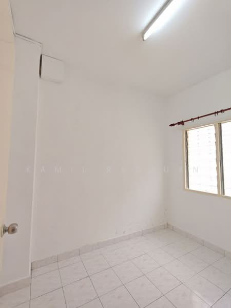 Rumah Teres 2-Tingkat untuk Disewa di Taman Bukit Mewah Fasa 8a (Kajang) - Kamil Radzuan - Interior - PropertyGuru.com.my