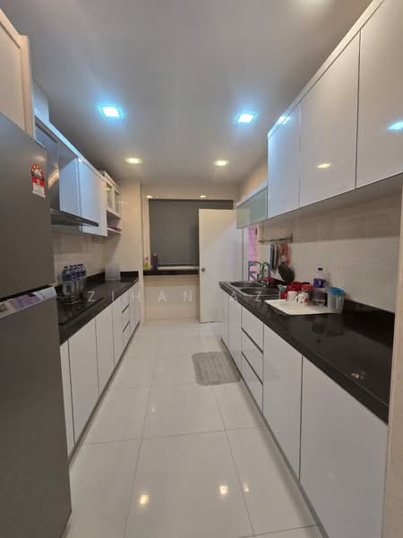 Condominium for Rent at Greenview Residence - Zihan Aziz - Kitchen - PropertyGuru.com.my