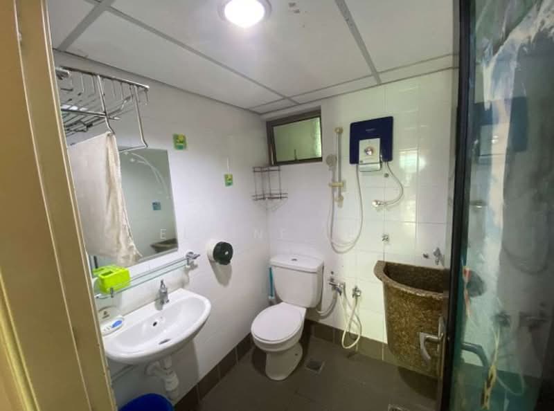 Pangsapuri untuk Disewa di Halaman Kristal - Elaine Lee - Bathroom - PropertyGuru.com.my