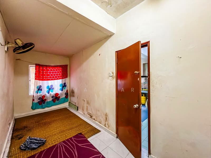 Rumah Teres untuk Dijual di Usj 12 (Subang Jaya) - Ahmad Farhi - Interior - PropertyGuru.com.my
