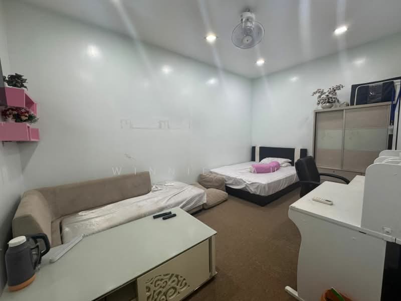 Cluster House for Sale in Austin Heights (Tebrau) - Winnie Lau - Bedroom - PropertyGuru.com.my