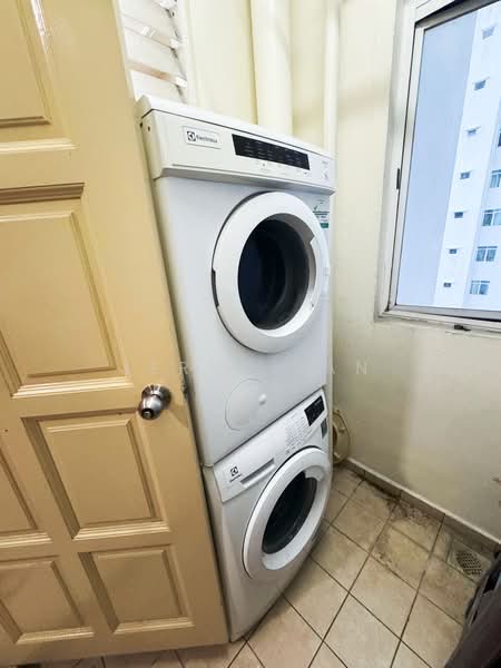 Kondominium untuk Disewa di Desa Airmas Condominium - Jerry Tan - Interior - PropertyGuru.com.my