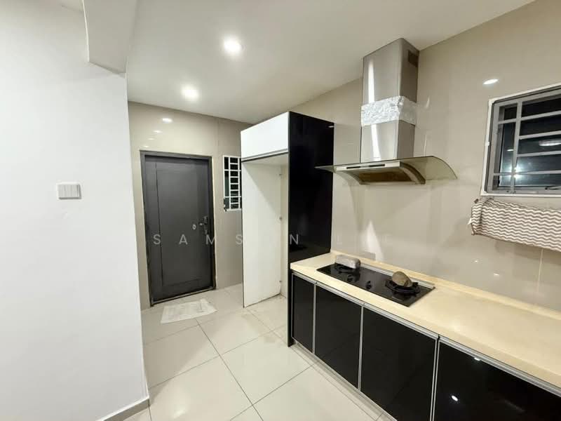 2-storey Terraced House for Sale in Kota Emerald (Rawang) - Samson Lee - Kitchen - PropertyGuru.com.my
