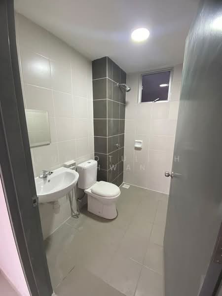 Pangsapuri untuk Disewa di PPA1M Ketumbar - Gudrotullah Ikhwan - Bathroom - PropertyGuru.com.my