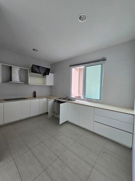 Kondominium untuk Disewa di D' Jewel - Jeno Tan - Kitchen - PropertyGuru.com.my