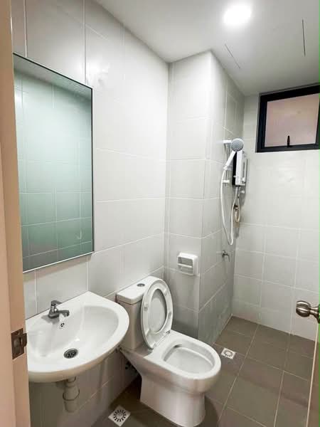 Kondominium untuk Disewa di Ideal Venice Residency - Jerry Tan - Bathroom - PropertyGuru.com.my