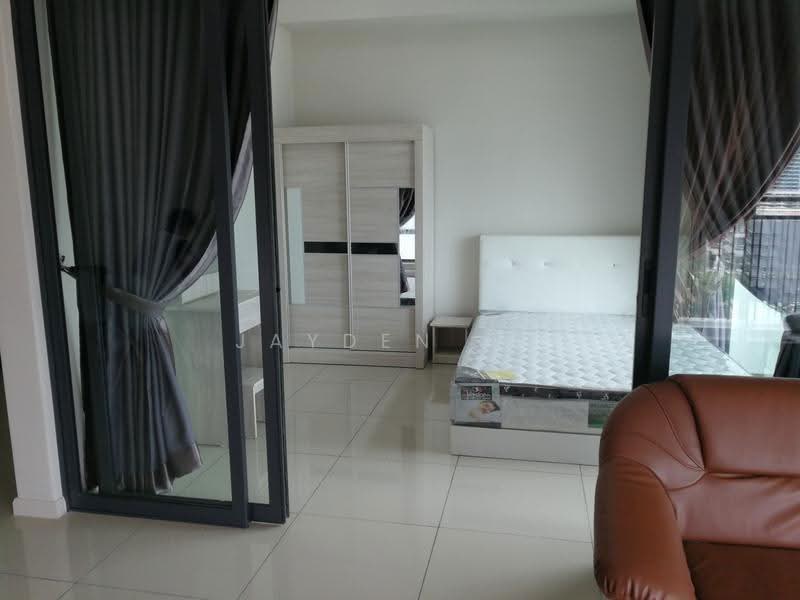 Kediaman Servis untuk Disewa di Pacific 63 - Jayden Ho - Bedroom - PropertyGuru.com.my