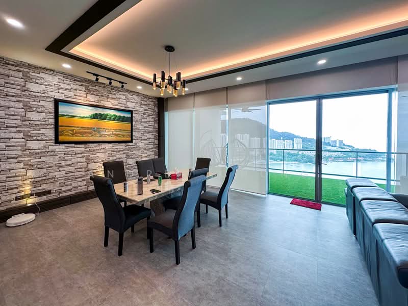 Kondominium untuk Disewa di Infinity Beachfront Condominium - Andrew Chong - Dining Room - PropertyGuru.com.my