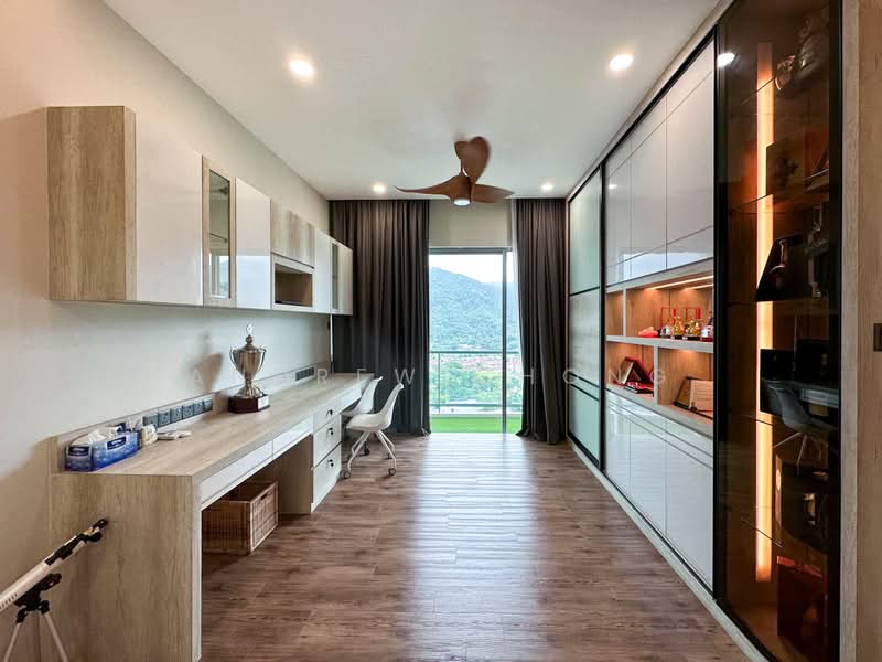 Kondominium untuk Disewa di Infinity Beachfront Condominium - Andrew Chong - Study - PropertyGuru.com.my