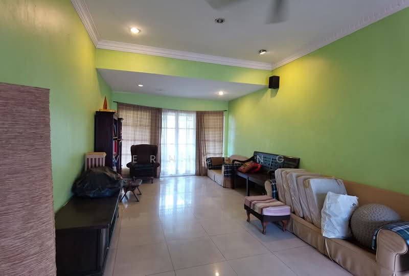 Bungalow House for Sale in Pantai Sepang Putra (Sepang) - Vernice Ng - Living Room - PropertyGuru.com.my