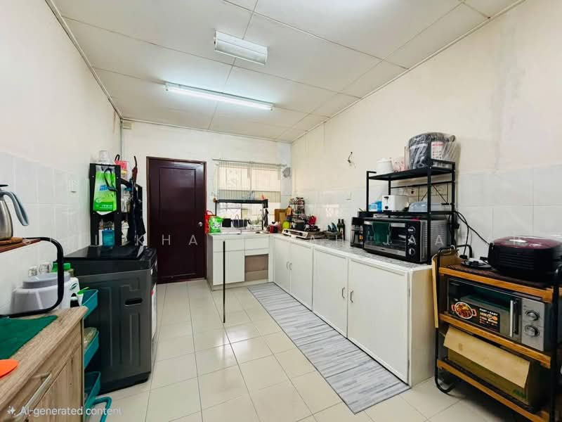 2-storey Terraced House for Sale in Ara damansara (Ara Damansara) - SITI KHAIRIYAH JAAFAR - Kitchen - PropertyGuru.com.my