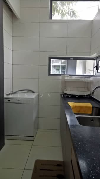 3.5-storey Terraced House for Sale in Desa Parkcity (Kuala Lumpur) - Denson Yeoh - Kitchen - PropertyGuru.com.my