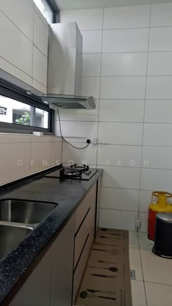 3.5-storey Terraced House for Sale in Desa Parkcity (Kuala Lumpur) - Denson Yeoh - Kitchen - PropertyGuru.com.my