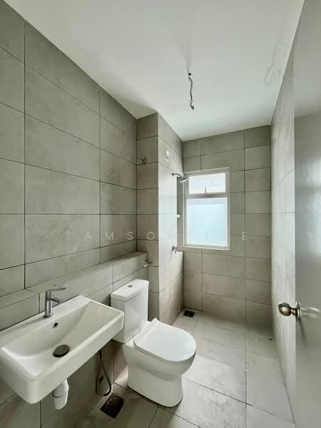 2-storey Terraced House for Sale in Bandar Gamuda Gardens (Rawang) - Samson Lee - Bathroom - PropertyGuru.com.my