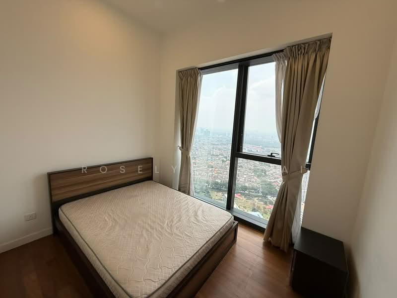 Service Residence for Sale at The Astaka @ 1 Bukit Senyum - Roselynn Chai - Bedroom - PropertyGuru.com.my