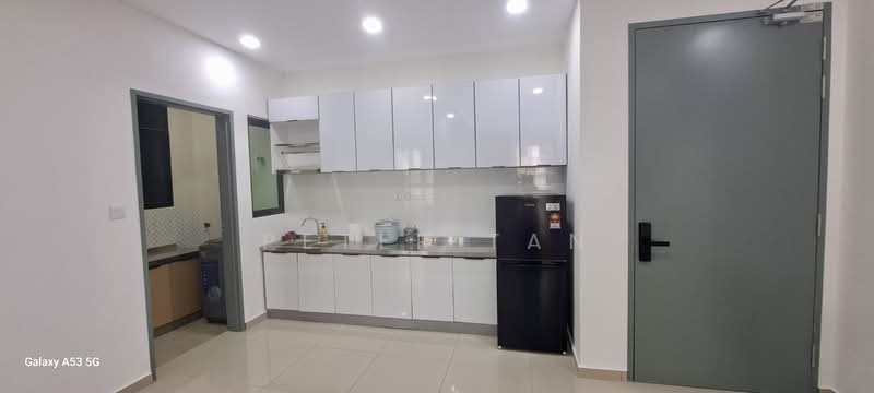 Kediaman Servis untuk Disewa di Parkland Residence - Peter Tan - Kitchen - PropertyGuru.com.my