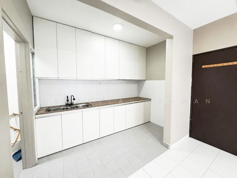 Pangsapuri untuk Dijual di Goodview Heights - Gudrotullah Ikhwan - Kitchen - PropertyGuru.com.my