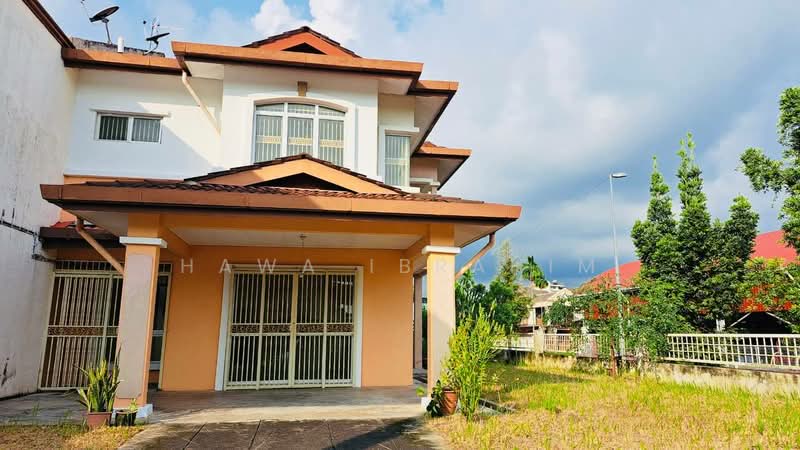 Rumah Teres 2-Tingkat untuk Dijual di Taman Bandar Senawang (Senawang) - Hawa Ibrahim - Exterior - PropertyGuru.com.my