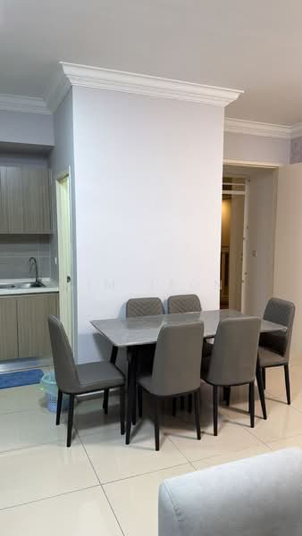Kediaman Servis untuk Dijual di Gravit8, Klang - Lim Jeon - Kitchen - PropertyGuru.com.my