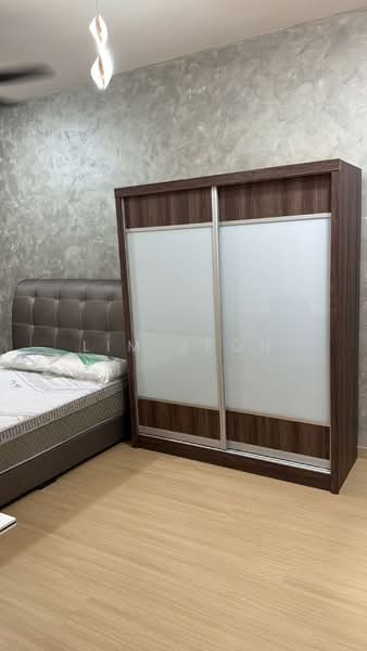 Kediaman Servis untuk Dijual di Gravit8, Klang - Lim Jeon - Bedroom - PropertyGuru.com.my