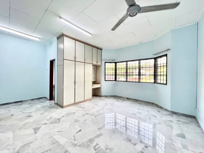 Rumah Teres 2-Tingkat untuk Dijual di Taman Desa Mewah (Semenyih) - Mahafiz . - PropertyGuru.com.my