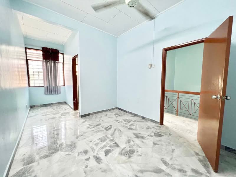 Rumah Teres 2-Tingkat untuk Dijual di Taman Desa Mewah (Semenyih) - Mahafiz . - PropertyGuru.com.my