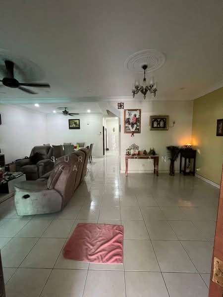 2-storey Terraced House for Sale in Bandar Bukit Tinggi 2 (Klang) - Surendran Karapiah - Living Room - PropertyGuru.com.my