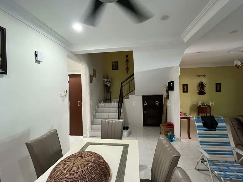 2-storey Terraced House for Sale in Bandar Bukit Tinggi 2 (Klang) - Surendran Karapiah - Interior - PropertyGuru.com.my