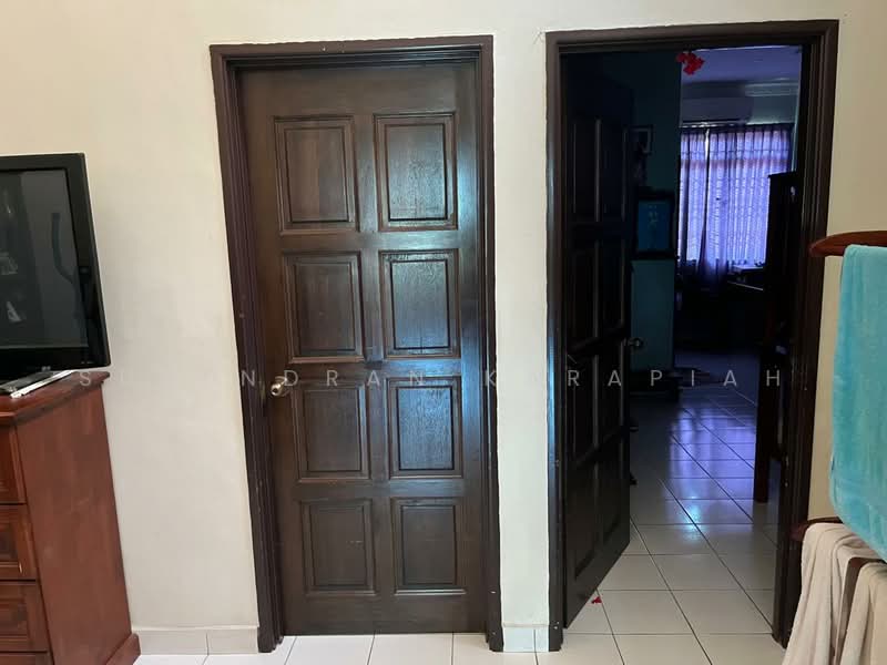 2-storey Terraced House for Sale in Bandar Bukit Tinggi 2 (Klang) - Surendran Karapiah - Interior - PropertyGuru.com.my