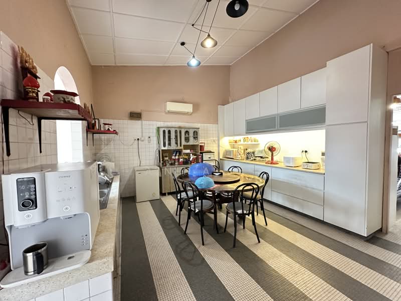 Bungalow House for Sale in Ukay Heights (Ampang) - Anna H - Kitchen - PropertyGuru.com.my