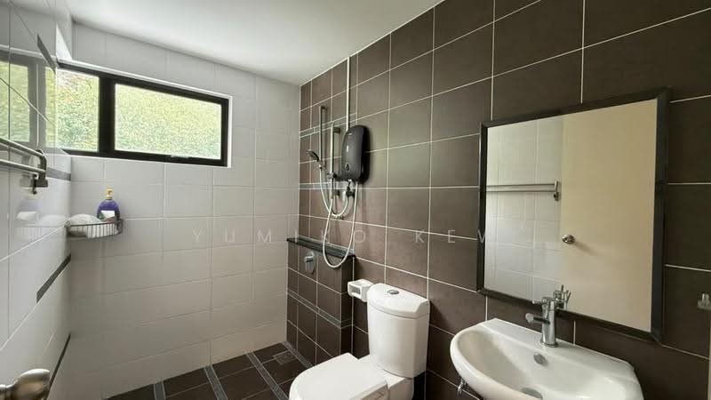 Rumah Teres 2-Tingkat untuk Dijual di Jade Hills (Kajang) - Yumiko Kew - Bathroom - PropertyGuru.com.my