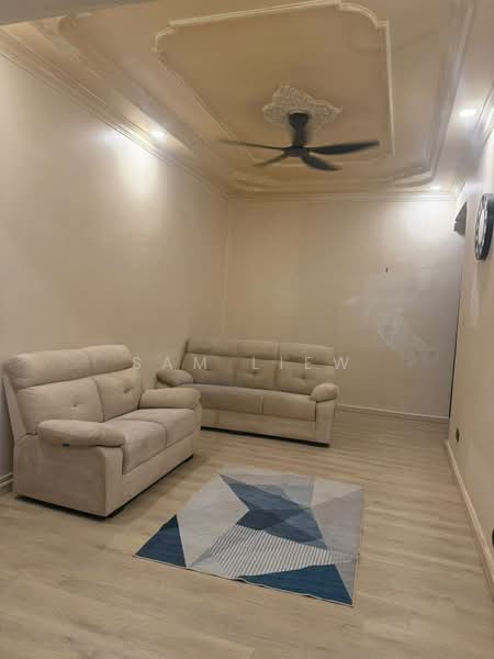 Rumah Teres 1-Tingkat untuk Disewa di Perling (Johor) - Sam Liew - Living Room - PropertyGuru.com.my