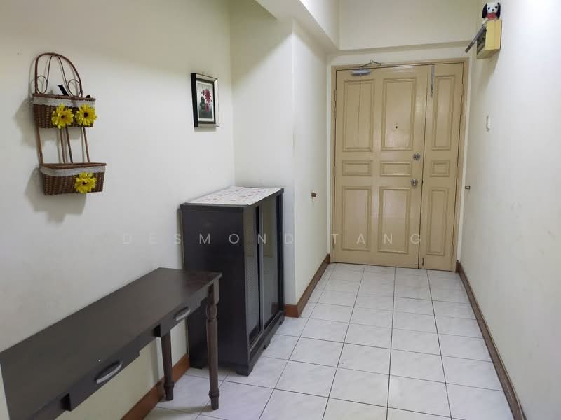 Kondominium untuk Dijual di Desa Kiara - Desmond Tang - Entrance - PropertyGuru.com.my