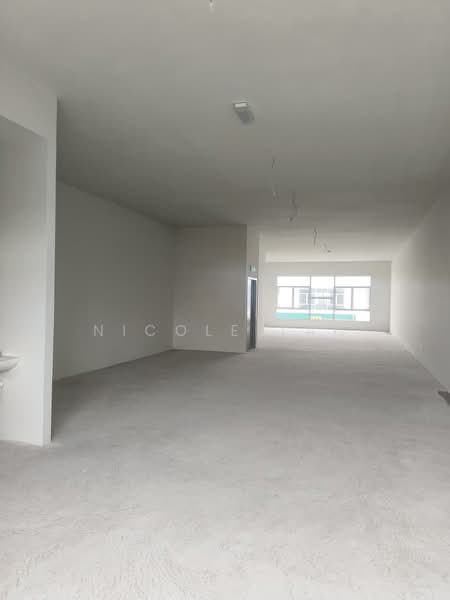Shop for Rent in Labu (Negeri Sembilan) - Nicole Tan - Interior - PropertyGuru.com.my