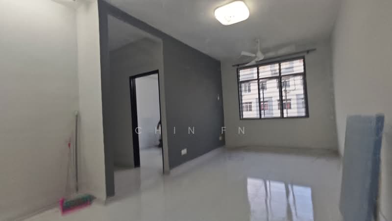 Apartment for Sale at Pangsapuri Sutera Wangi - CHIN FN - Living Room - PropertyGuru.com.my