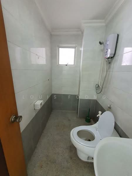 Apartment for Sale at Bukit Segambut Apartment - Louis Foong - Bathroom - PropertyGuru.com.my